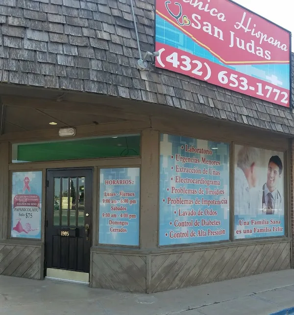 Fachada de Clínica Hispana San Judas en 1905 N County Rd W, Odessa